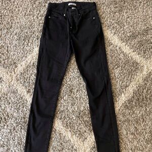 Good American Good Legs Skinny Jeans